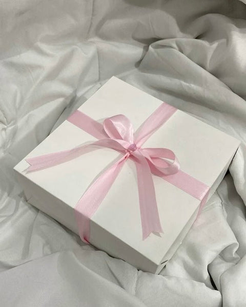 How to Choose WLW-Friendly Gifts for Your Partner - Plumtoy